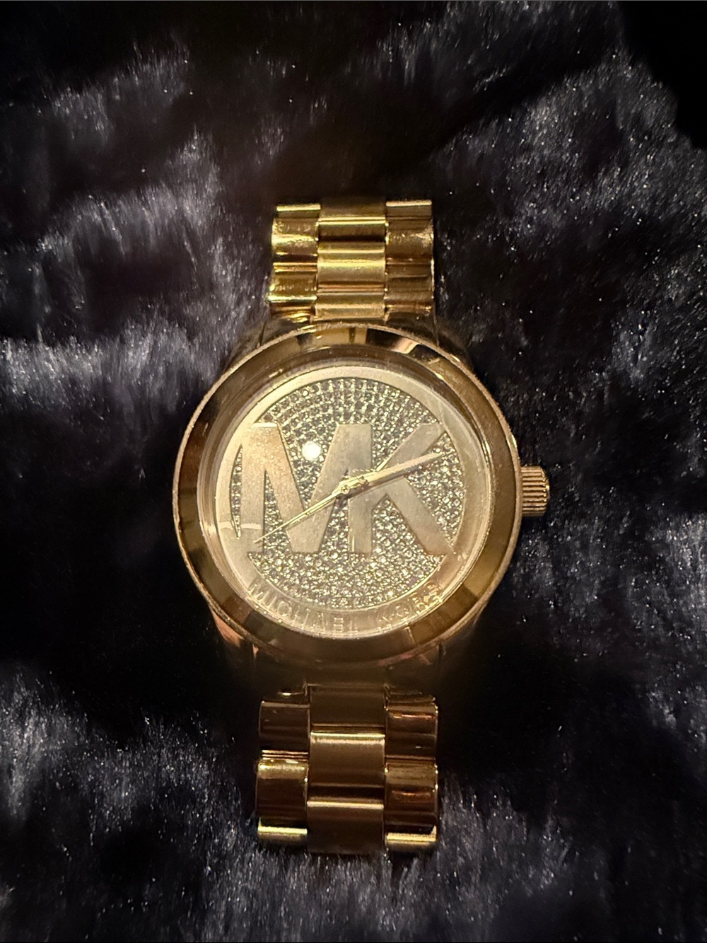 Michael kors golden large face watch with bling face. LIKE NEW